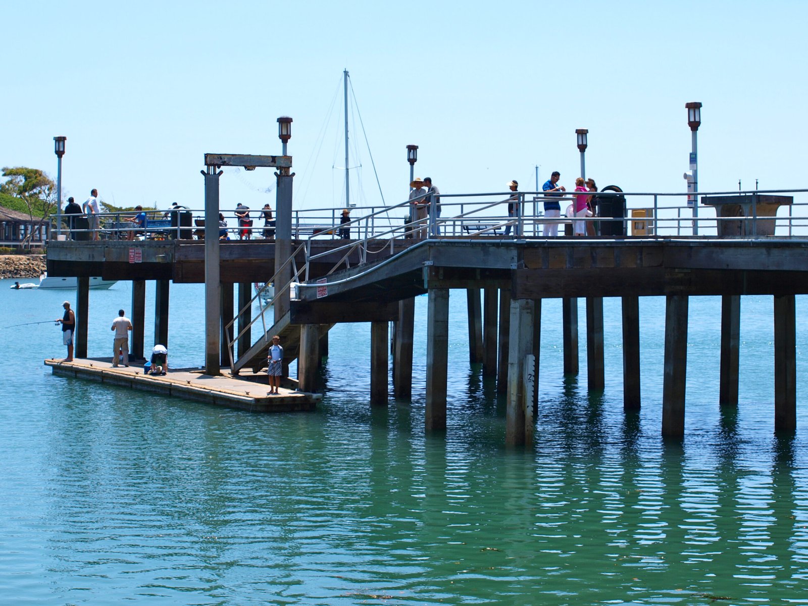 Can children fish for free in California?
